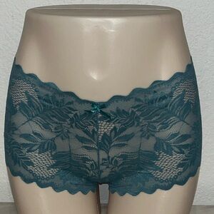 2 pairs of Floral Lace
Embroidery Scallop Trim
Panty & BoyShorts 
Teal Blue